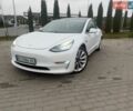 Белый Тесла Модель 3, объемом двигателя 0 л и пробегом 130 тыс. км за 17500 $, фото 1 на Automoto.ua
