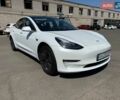 Белый Тесла Модель 3, объемом двигателя 0 л и пробегом 93 тыс. км за 15800 $, фото 1 на Automoto.ua