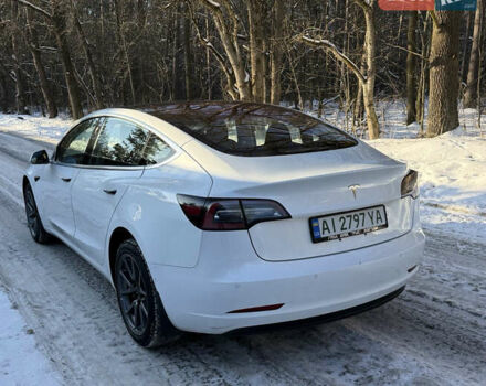Белый Тесла Модель 3, объемом двигателя 0 л и пробегом 185 тыс. км за 12500 $, фото 7 на Automoto.ua