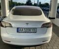 Білий Тесла Модель 3, об'ємом двигуна 0 л та пробігом 170 тис. км за 15700 $, фото 2 на Automoto.ua