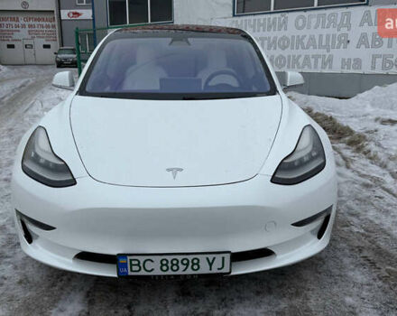 Білий Тесла Модель 3, об'ємом двигуна 0 л та пробігом 100 тис. км за 16500 $, фото 2 на Automoto.ua