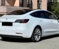 Белый Тесла Модель 3, объемом двигателя 0 л и пробегом 136 тыс. км за 11600 $, фото 2 на Automoto.ua