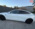 Белый Тесла Модель 3, объемом двигателя 0 л и пробегом 240 тыс. км за 18000 $, фото 1 на Automoto.ua