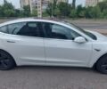 Білий Тесла Модель 3, об'ємом двигуна 0 л та пробігом 194 тис. км за 17200 $, фото 5 на Automoto.ua