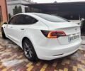 Белый Тесла Модель 3, объемом двигателя 0 л и пробегом 149 тыс. км за 16900 $, фото 3 на Automoto.ua