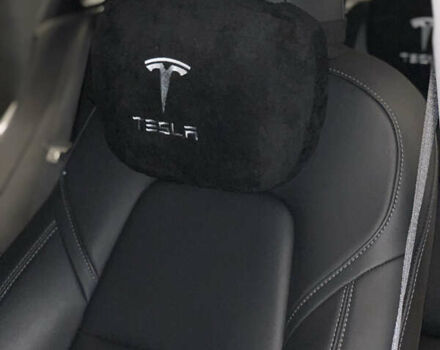 Белый Тесла Модель 3, объемом двигателя 0 л и пробегом 152 тыс. км за 25000 $, фото 5 на Automoto.ua