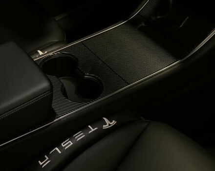 Белый Тесла Модель 3, объемом двигателя 0 л и пробегом 152 тыс. км за 25000 $, фото 9 на Automoto.ua