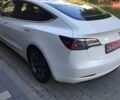 Білий Тесла Модель 3, об'ємом двигуна 0 л та пробігом 140 тис. км за 17000 $, фото 3 на Automoto.ua