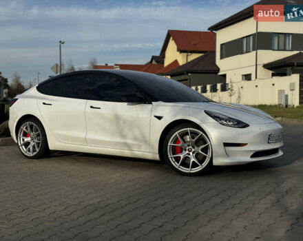 Белый Тесла Модель 3, объемом двигателя 0 л и пробегом 165 тыс. км за 19999 $, фото 3 на Automoto.ua