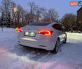 Белый Тесла Модель 3, объемом двигателя 0 л и пробегом 106 тыс. км за 19000 $, фото 4 на Automoto.ua