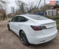 Белый Тесла Модель 3, объемом двигателя 0 л и пробегом 77 тыс. км за 11300 $, фото 5 на Automoto.ua