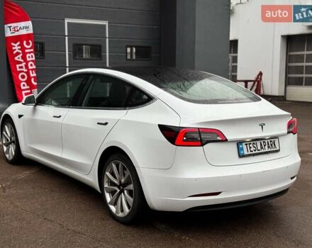 Білий Тесла Модель 3, об'ємом двигуна 0 л та пробігом 35 тис. км за 19500 $, фото 6 на Automoto.ua