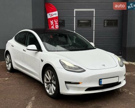 Білий Тесла Модель 3, об'ємом двигуна 0 л та пробігом 35 тис. км за 19500 $, фото 10 на Automoto.ua