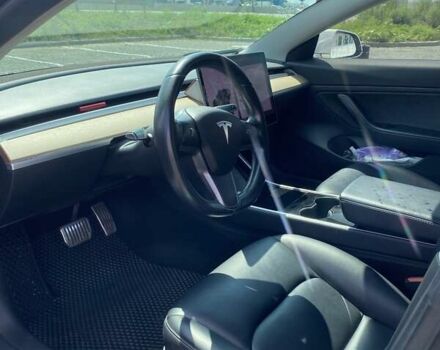 Білий Тесла Модель 3, об'ємом двигуна 0 л та пробігом 170 тис. км за 17400 $, фото 5 на Automoto.ua