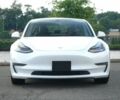 Тесла Модель 3 2018 в Киеве на Automoto.ua Белый Тесла Модель 3, объемом двигателя 0 л и пробегом 43 тыс. км за 7500 $, фото 1 на Automoto.ua