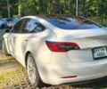 Белый Тесла Модель 3, объемом двигателя 0 л и пробегом 220 тыс. км за 16000 $, фото 3 на Automoto.ua