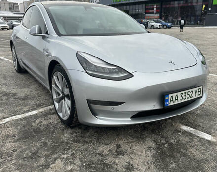 Белый Тесла Модель 3, объемом двигателя 0 л и пробегом 108 тыс. км за 17500 $, фото 22 на Automoto.ua