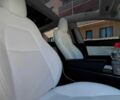 Белый Тесла Модель 3, объемом двигателя 0 л и пробегом 136 тыс. км за 11600 $, фото 6 на Automoto.ua