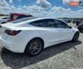 Белый Тесла Модель 3, объемом двигателя 0 л и пробегом 104 тыс. км за 3000 $, фото 3 на Automoto.ua