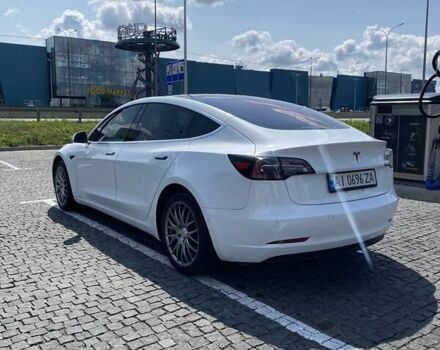 Білий Тесла Модель 3, об'ємом двигуна 0 л та пробігом 170 тис. км за 17400 $, фото 6 на Automoto.ua