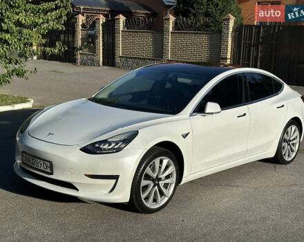 Білий Тесла Модель 3, об'ємом двигуна 0 л та пробігом 94 тис. км за 16800 $, фото 6 на Automoto.ua