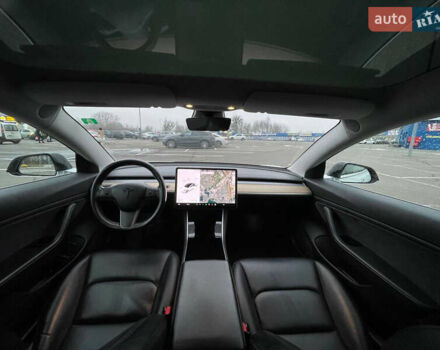 Белый Тесла Модель 3, объемом двигателя 0 л и пробегом 196 тыс. км за 15500 $, фото 13 на Automoto.ua