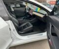Білий Тесла Модель 3, об'ємом двигуна 0 л та пробігом 131 тис. км за 16400 $, фото 11 на Automoto.ua