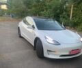 Белый Тесла Модель 3, объемом двигателя 0 л и пробегом 265 тыс. км за 13999 $, фото 1 на Automoto.ua