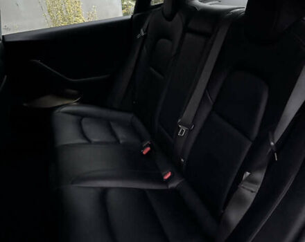 Белый Тесла Модель 3, объемом двигателя 0 л и пробегом 123 тыс. км за 16595 $, фото 30 на Automoto.ua