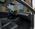 Білий Тесла Модель 3, об'ємом двигуна 0 л та пробігом 130 тис. км за 15300 $, фото 14 на Automoto.ua