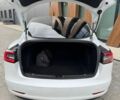 Білий Тесла Модель 3, об'ємом двигуна 0 л та пробігом 130 тис. км за 15300 $, фото 10 на Automoto.ua