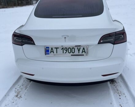 Белый Тесла Модель 3, объемом двигателя 0 л и пробегом 108 тыс. км за 23000 $, фото 5 на Automoto.ua