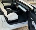 Белый Тесла Модель 3, объемом двигателя 0 л и пробегом 80 тыс. км за 19350 $, фото 16 на Automoto.ua