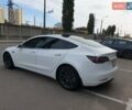 Білий Тесла Модель 3, об'ємом двигуна 0 л та пробігом 99 тис. км за 17900 $, фото 5 на Automoto.ua