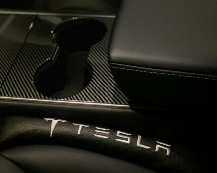 Белый Тесла Модель 3, объемом двигателя 0 л и пробегом 152 тыс. км за 25000 $, фото 10 на Automoto.ua