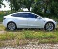 Білий Тесла Модель 3, об'ємом двигуна 0 л та пробігом 119 тис. км за 15250 $, фото 3 на Automoto.ua
