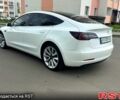 Белый Тесла Модель 3, объемом двигателя 0.23 л и пробегом 116 тыс. км за 16500 $, фото 6 на Automoto.ua