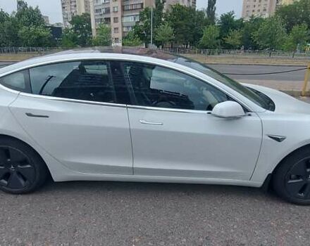 Білий Тесла Модель 3, об'ємом двигуна 0 л та пробігом 167 тис. км за 18000 $, фото 3 на Automoto.ua