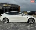 Білий Тесла Модель 3, об'ємом двигуна 0 л та пробігом 90 тис. км за 14999 $, фото 7 на Automoto.ua