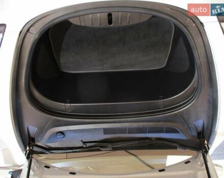 Белый Тесла Модель 3, объемом двигателя 0 л и пробегом 53 тыс. км за 6700 $, фото 15 на Automoto.ua