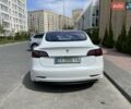 Білий Тесла Модель 3, об'ємом двигуна 0 л та пробігом 114 тис. км за 19999 $, фото 4 на Automoto.ua