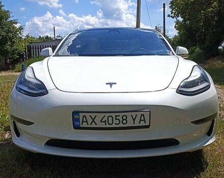 Білий Тесла Модель 3, об'ємом двигуна 0 л та пробігом 119 тис. км за 15250 $, фото 18 на Automoto.ua