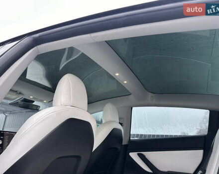 Білий Тесла Модель 3, об'ємом двигуна 0 л та пробігом 118 тис. км за 14999 $, фото 84 на Automoto.ua