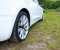 Білий Тесла Модель 3, об'ємом двигуна 0 л та пробігом 119 тис. км за 15250 $, фото 48 на Automoto.ua