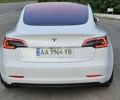 Белый Тесла Модель 3, объемом двигателя 0 л и пробегом 132 тыс. км за 14995 $, фото 18 на Automoto.ua
