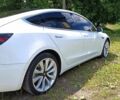 Білий Тесла Модель 3, об'ємом двигуна 0 л та пробігом 119 тис. км за 15250 $, фото 8 на Automoto.ua