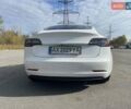 Белый Тесла Модель 3, объемом двигателя 0 л и пробегом 128 тыс. км за 16999 $, фото 12 на Automoto.ua