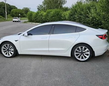 Белый Тесла Модель 3, объемом двигателя 0 л и пробегом 132 тыс. км за 14995 $, фото 7 на Automoto.ua