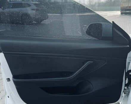 Білий Тесла Модель 3, об'ємом двигуна 0 л та пробігом 172 тис. км за 16500 $, фото 19 на Automoto.ua