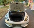Белый Тесла Модель 3, объемом двигателя 0 л и пробегом 176 тыс. км за 15800 $, фото 9 на Automoto.ua